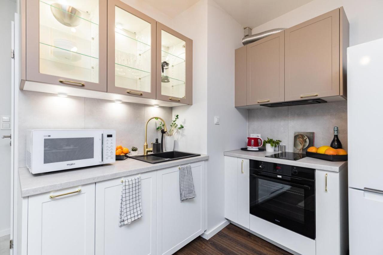 Апартаменты Project Comfort Apartament Stalowa 27/12 Warszawa Экстерьер фото
